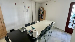 Espacios amplios y luminosos: 235 m² con 6 estancias exteriores