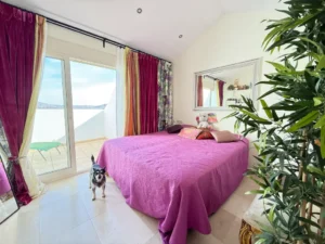 Dormitorio 3 con terraza Chalet adosado La Cala Golf, Mijas Costa