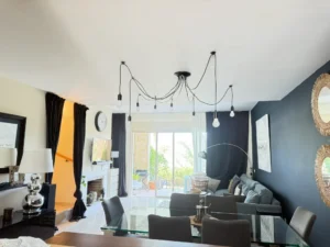 Salón chimenea Chalet adosado en venta en La Cala Golf, Mijas Costa