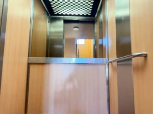 Piso de 3 dormitorios en Fuengirola con piscina y garaje