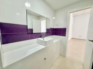 Cuarto de baño de local comercial en alquiler en Mijas Las Lagunas
